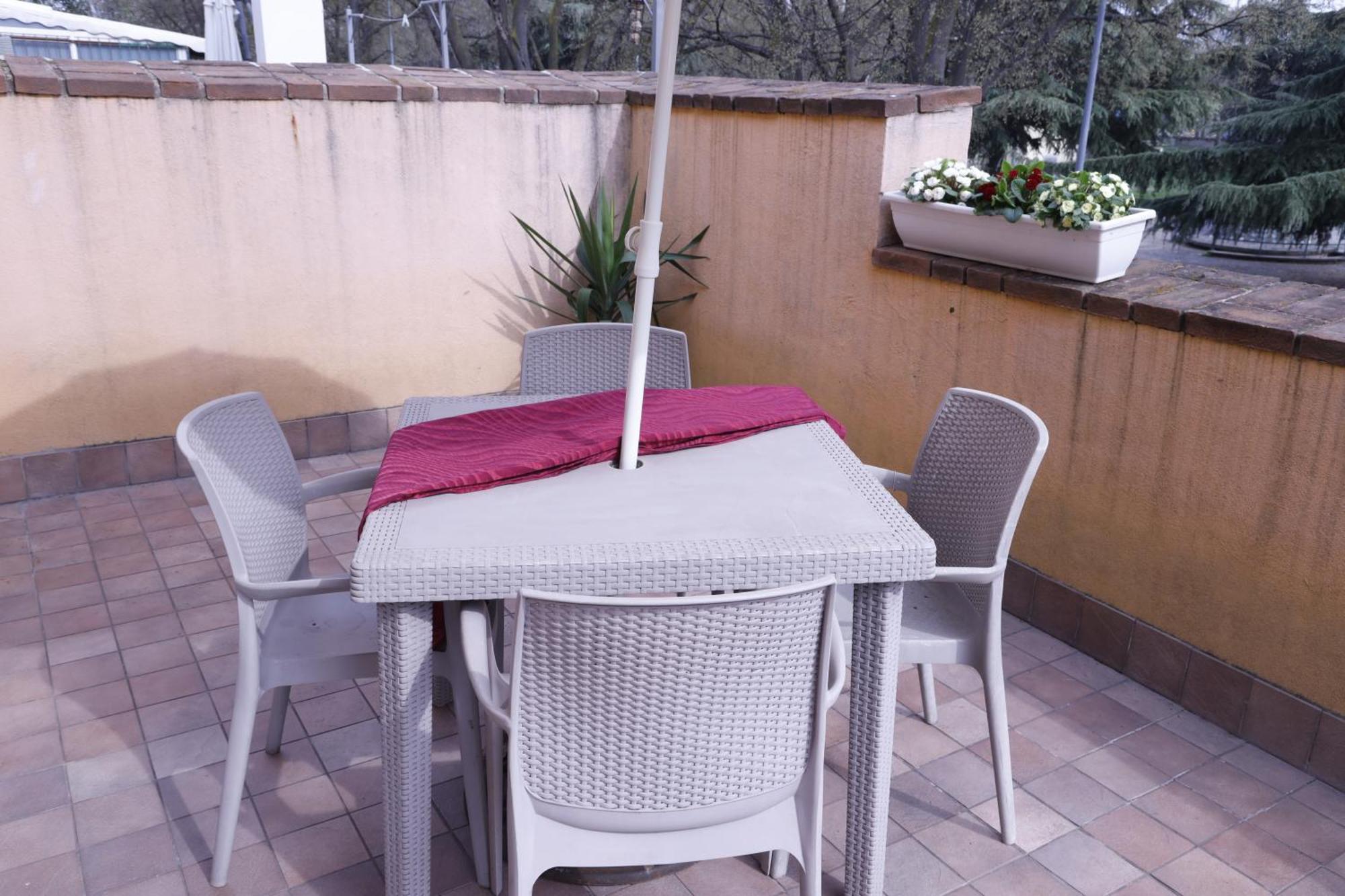Amira Suite Fiera Verona Exteriör bild